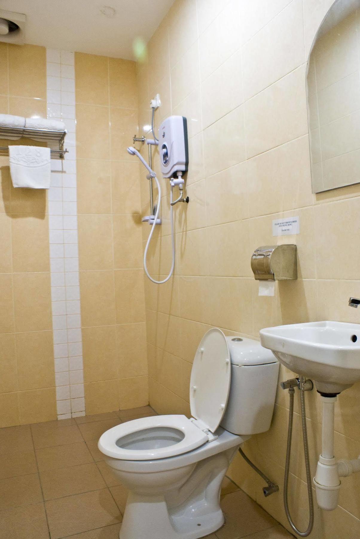 Hotel 128 Kuala Lumpur Ngoại thất bức ảnh